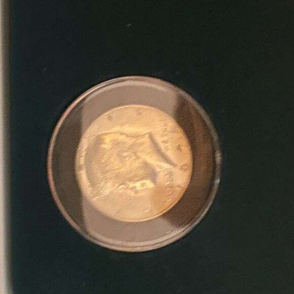 30th Anniversary Kennedy Half Dollar and Cherokee Knife set - Picture 3 of 10